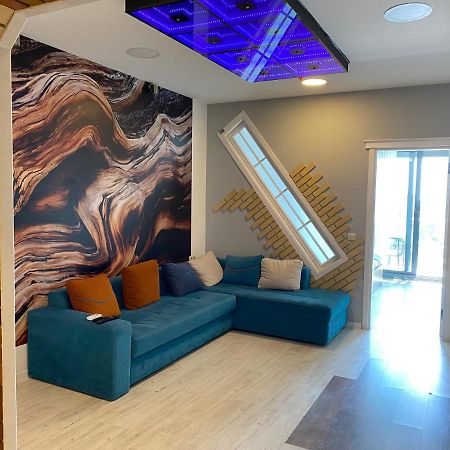 Apartment In Porta Batumi Tower Екстер'єр фото