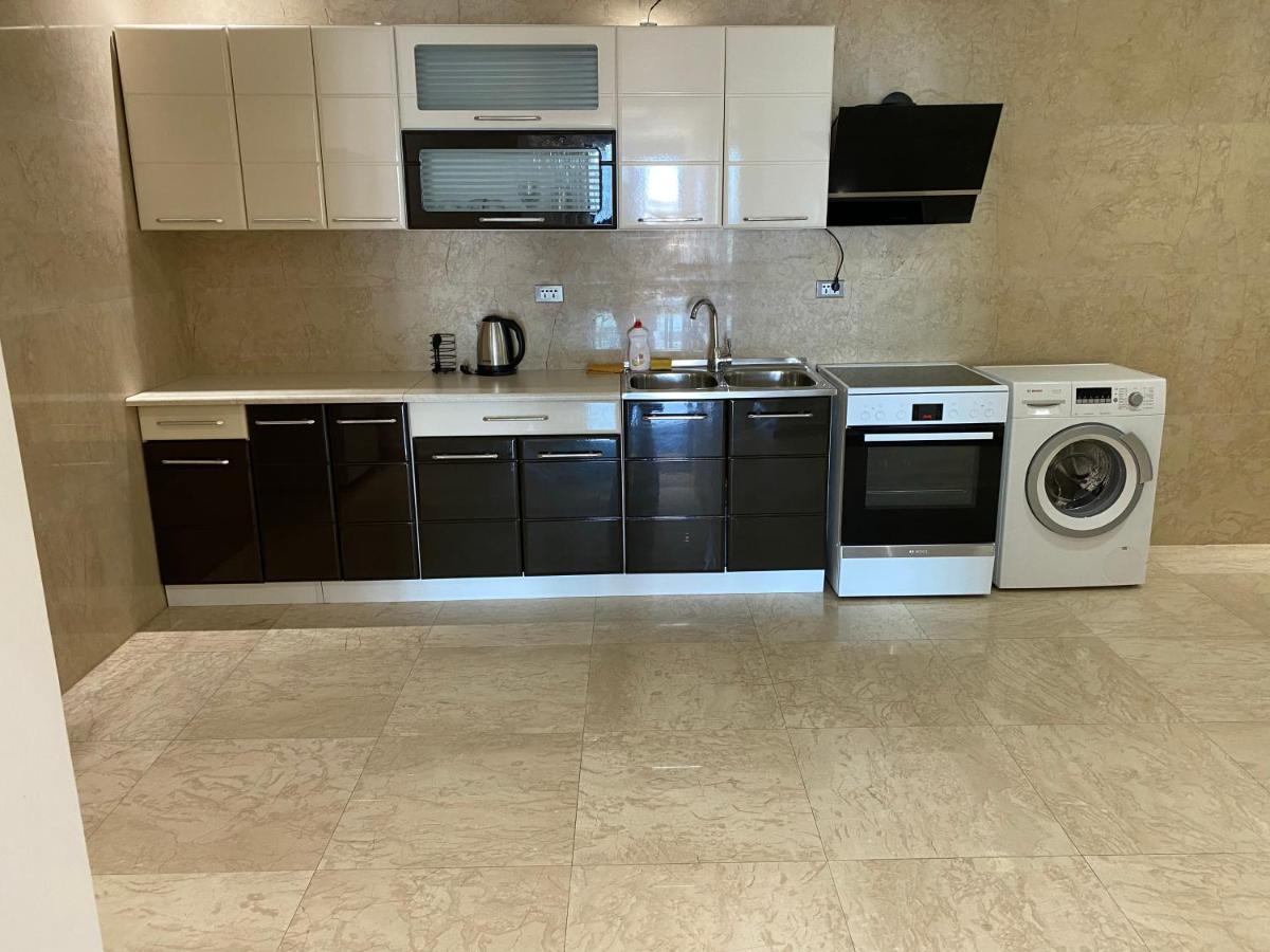 Apartment In Porta Batumi Tower Екстер'єр фото